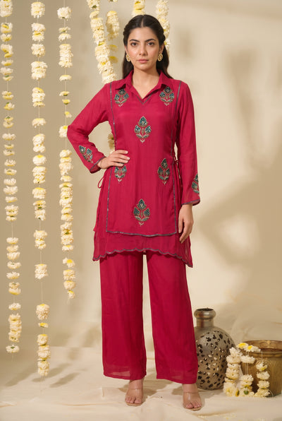 Tbfo Women Pink Embroidered Kurta Pant SetWomen Pink Embroidered Kurta Pant Set
