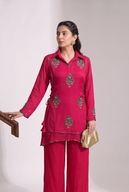 Tbfo Women Pink Embroidered Kurta Pant SetWomen Pink Embroidered Kurta Pant Set